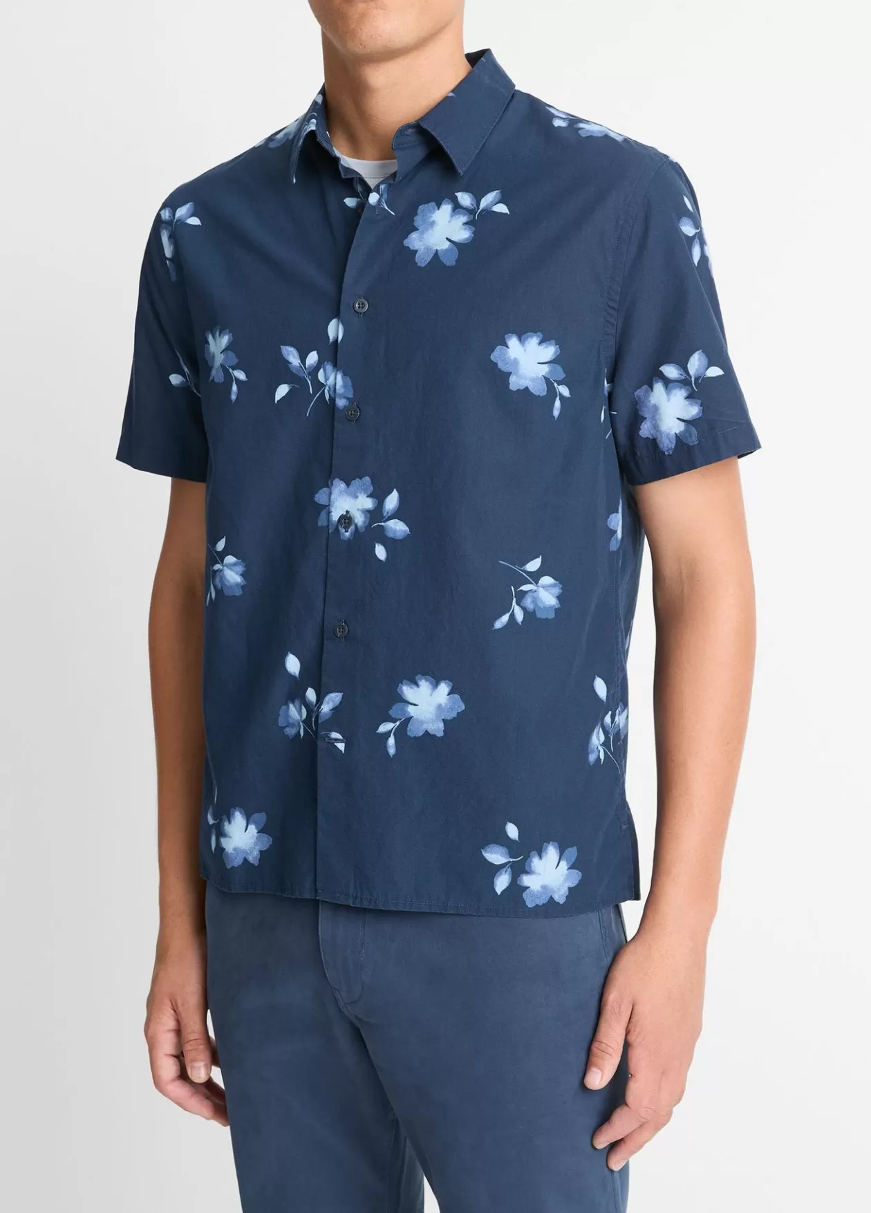 cascading_floral_shortsleeve_shirt_2-1.webp Outlet Vince Cascading Floral Short-Sleeve Shirt deep sea/aqua
