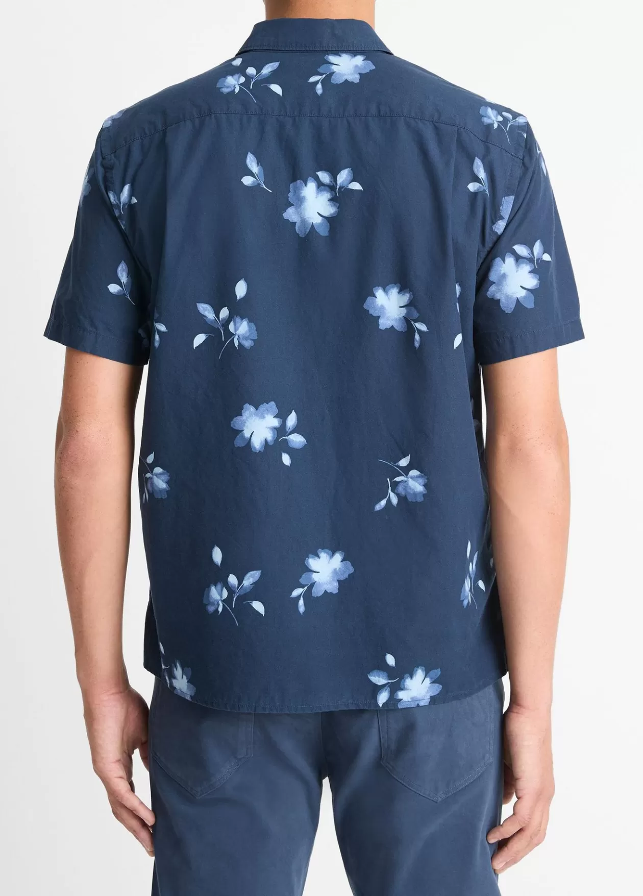cascading_floral_shortsleeve_shirt_3-1.webp Outlet Vince Cascading Floral Short-Sleeve Shirt deep sea/aqua