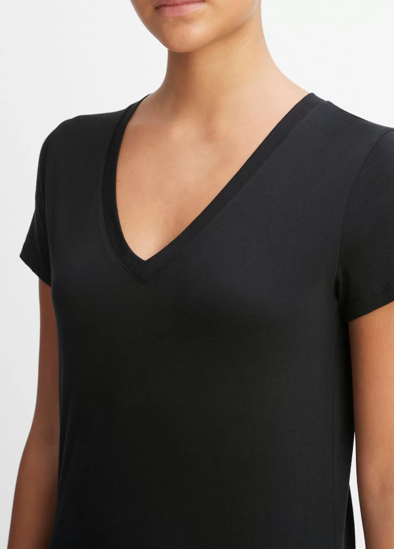 Online Vince Essential Pima Cotton V-Neck T-Shirt black