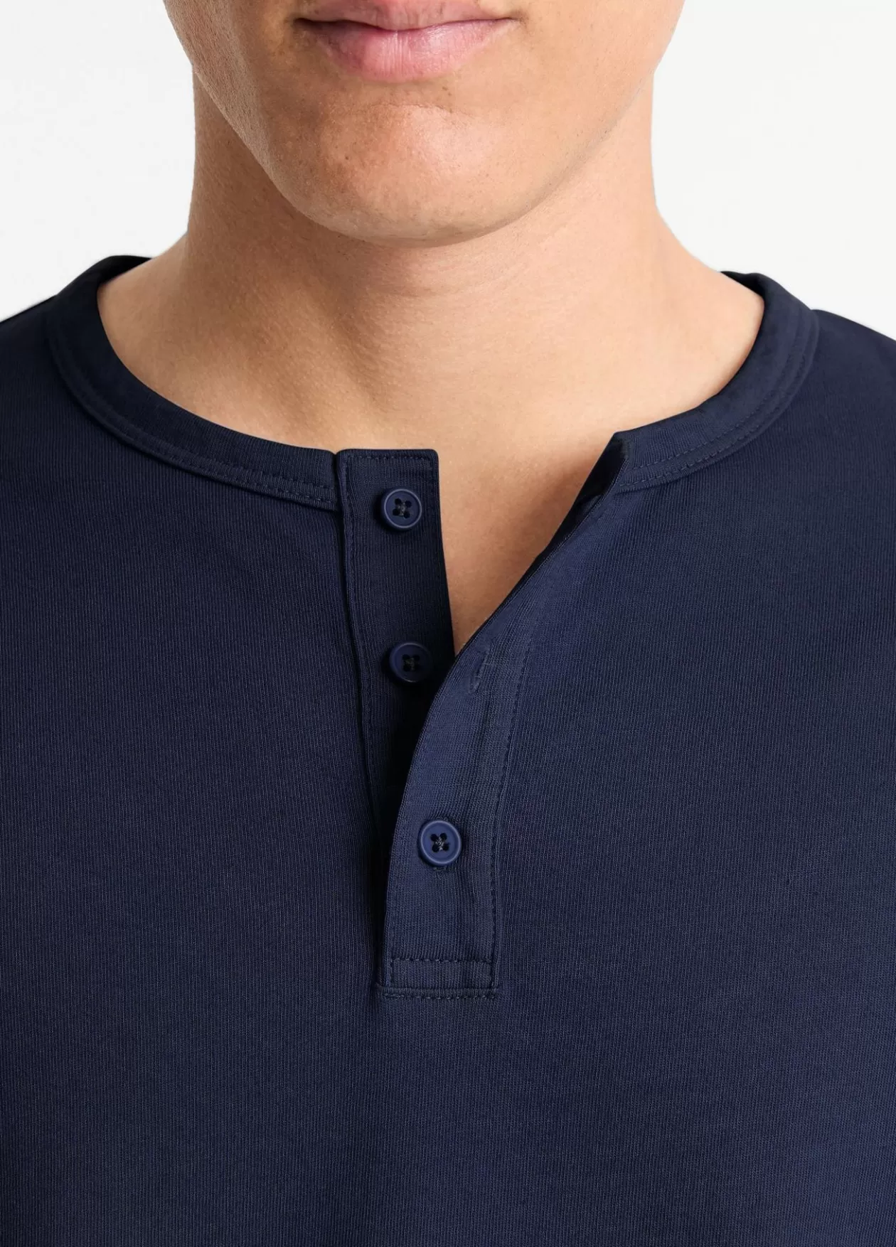 New Vince Garment Dye Cotton Long-Sleeve Henley washed coastal