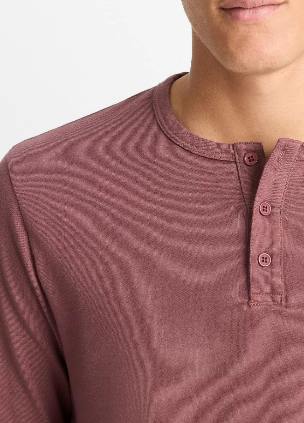 Fashion Vince Garment Dye Cotton Long-Sleeve Henley washed brick red