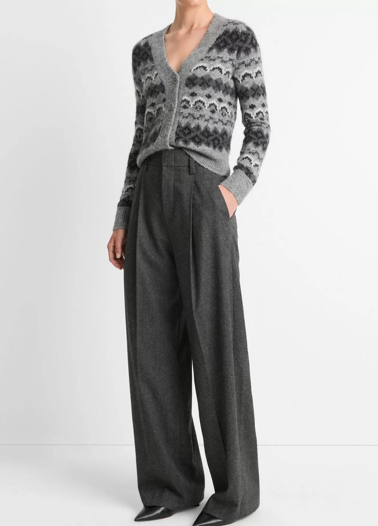 italian_herringbone_woolblend_highrise_trouser_2.webp Hot Vince Italian Herringbone Wool-Blend High-Rise Trouser charcoal