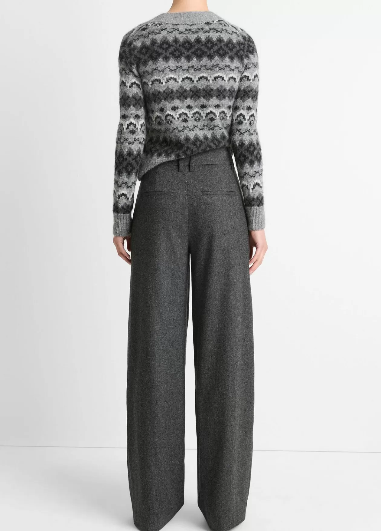 italian_herringbone_woolblend_highrise_trouser_3.webp Hot Vince Italian Herringbone Wool-Blend High-Rise Trouser charcoal