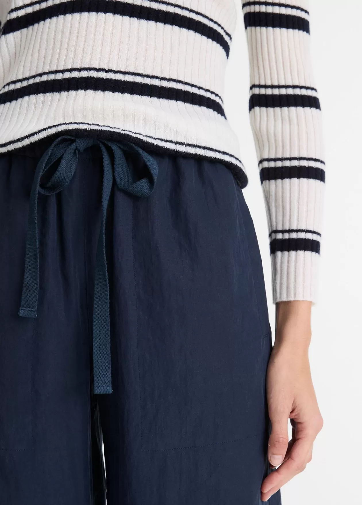 Outlet Vince Mid-Rise Utility Drawstring Pant coastal blue