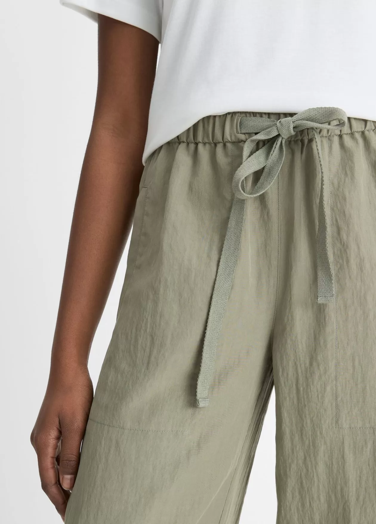 Discount Vince Mid-Rise Utility Drawstring Pant smoky moss