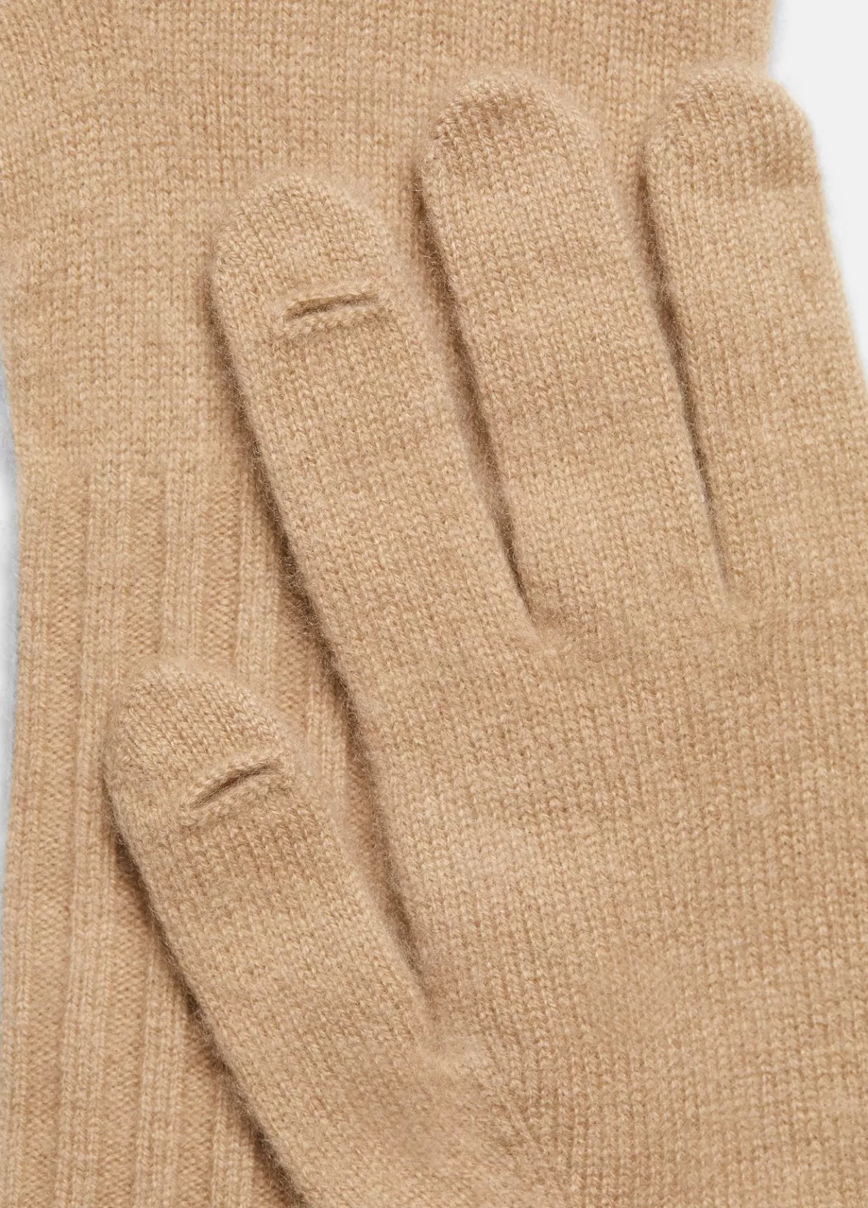 Store Vince Plush Cashmere Glove camel
