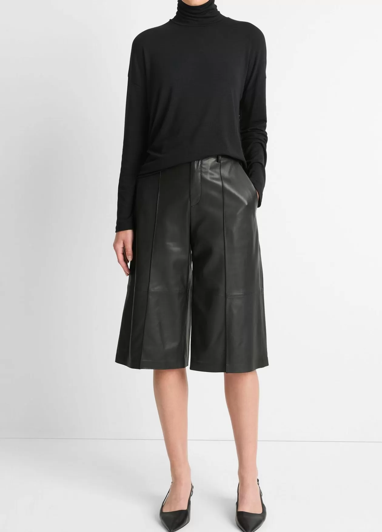 New Vince Relaxed Long-Sleeve Turtleneck Top black