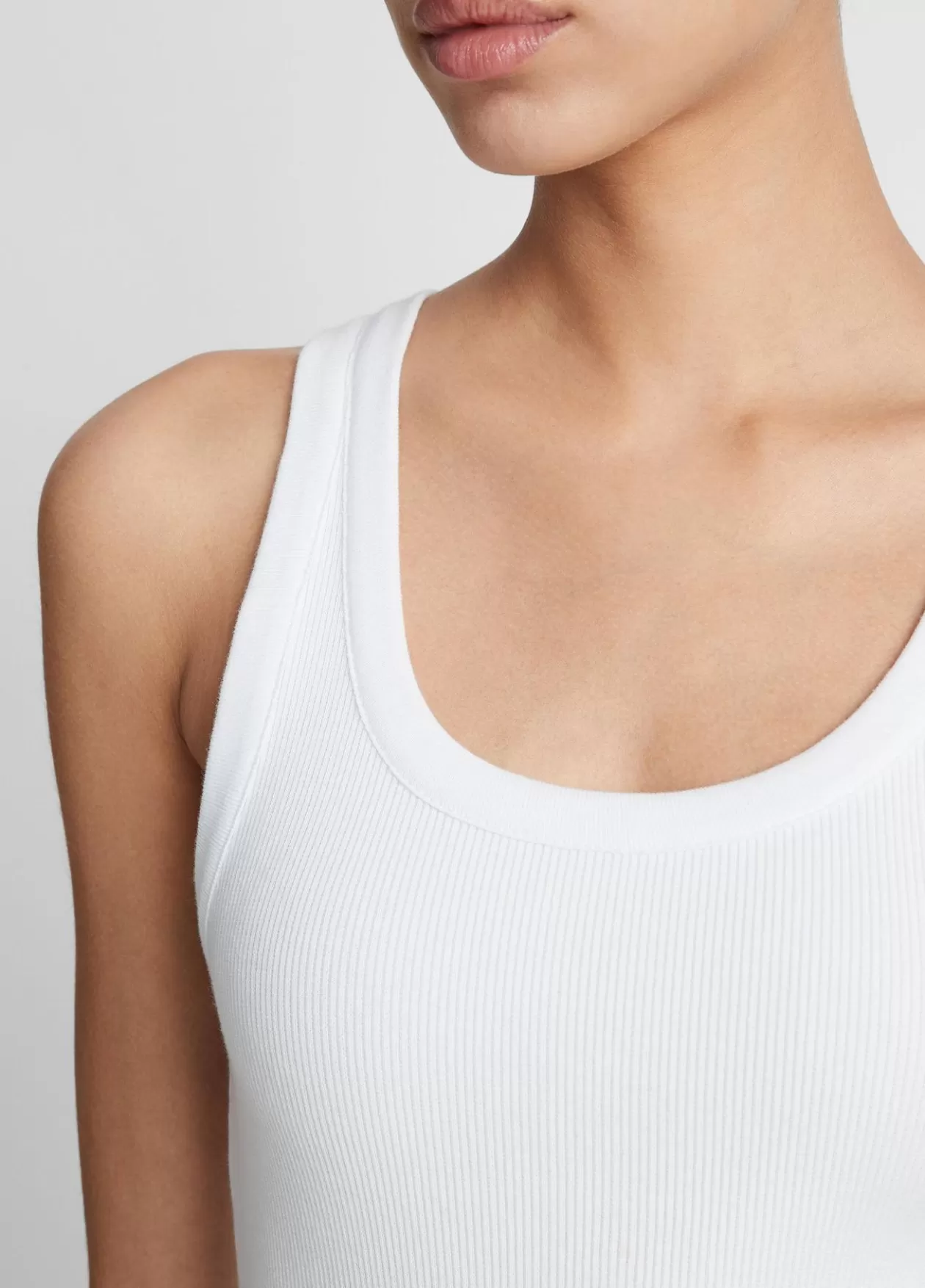 Hot Vince Ribbed Scoop-Neck Tank optic white