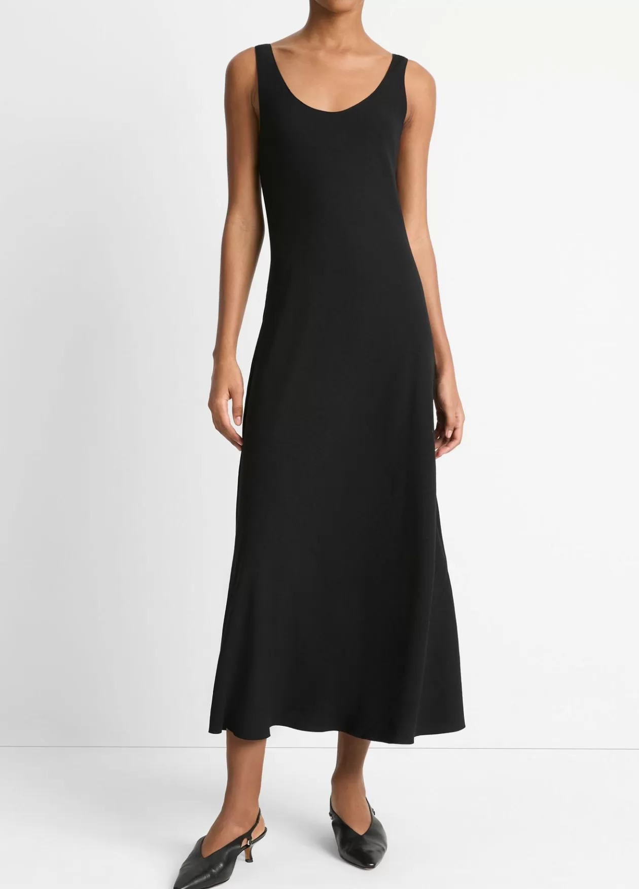 Store Vince Scoop-Neck Slip Dress black