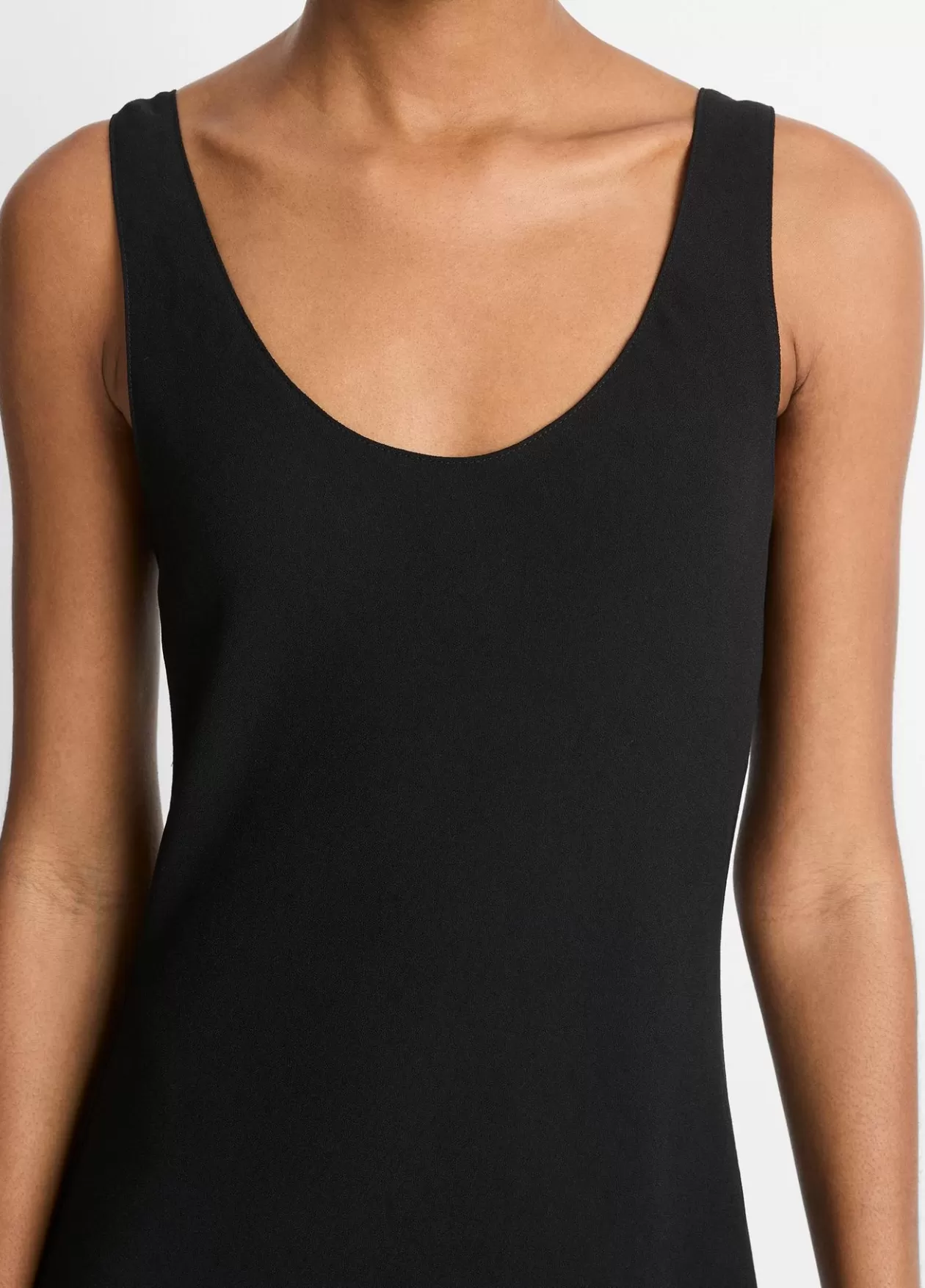 Store Vince Scoop-Neck Slip Dress black